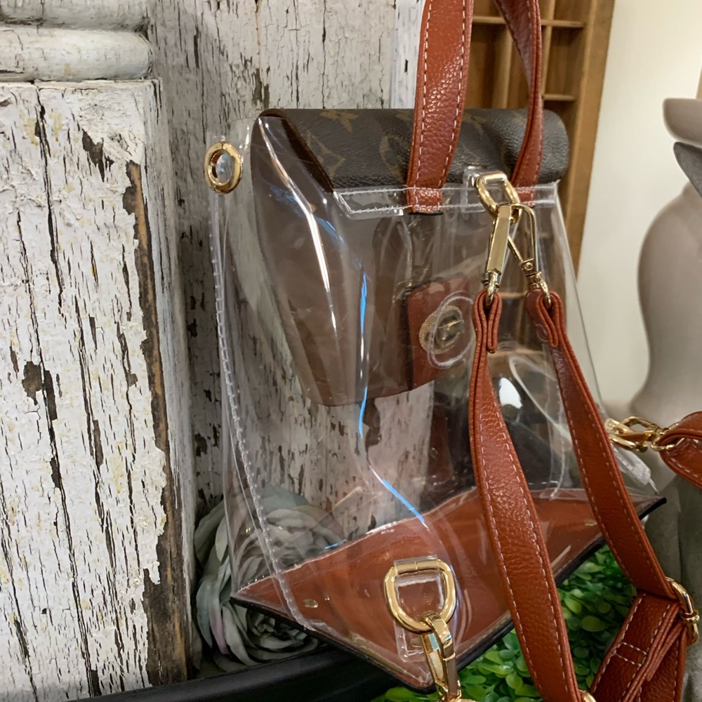 New 3 way Stadium backpack with Leather accents - Picture 5 of 6